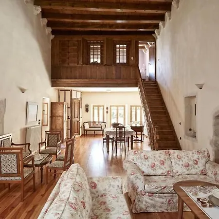 Anassa Townhouse, In Rethymno's Old Center 펜션