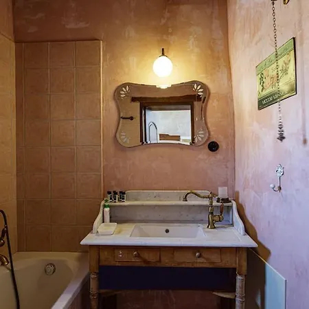 Anassa Townhouse, In Rethymno's Old Center Tatil Evi Resmo