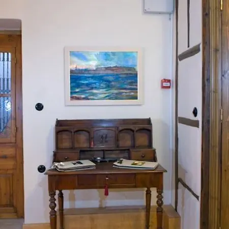Ferienhaus Anassa Townhouse, In Rethymno's Old Center