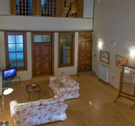 Anassa Townhouse, In Rethymno's Old Center * Rethimnon