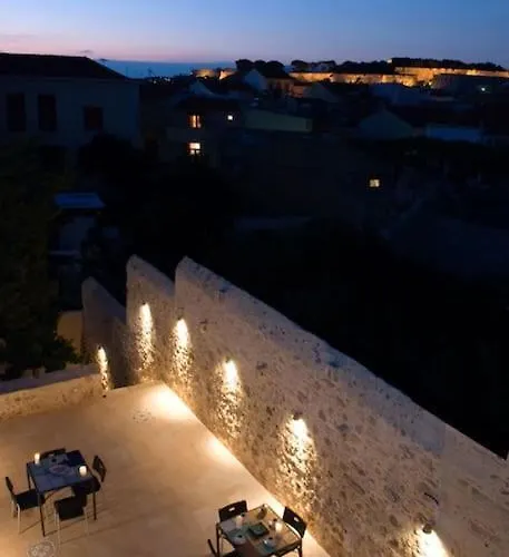 Anassa Townhouse, In Rethymno's Old Center *